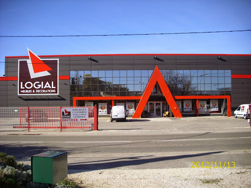 Magasin de meubles LOGIAL Valréas