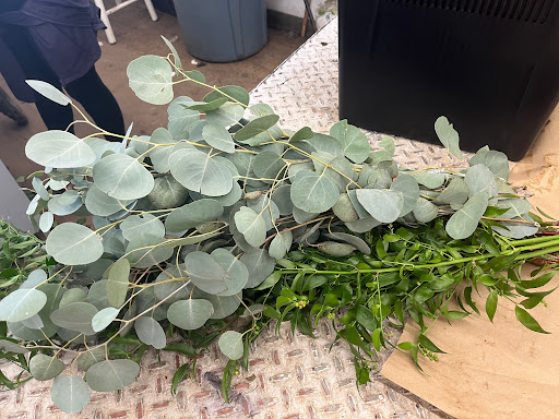 Florist «Cityside Flowers - Metropolitan Wholesale», reviews and photos, 285 N Midland Ave, Saddle Brook, NJ 07663, USA