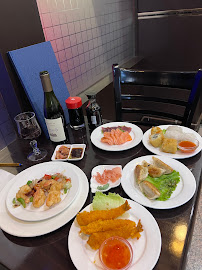 Plats et boissons du Restaurant japonais SUSHI SUN 2 à Paris - n°1