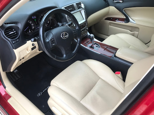 Go Cardinals Car Detailing en Melissa