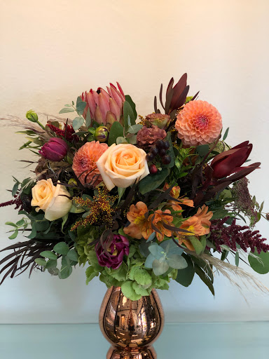 Camarillo Flower Shop and Gifts image
