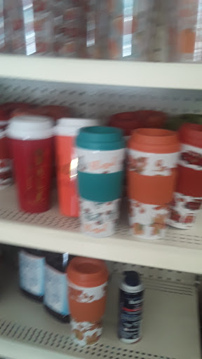 Dollar Store «Dollar Tree», reviews and photos, 312 Walnut St, Redwood City, CA 94063, USA