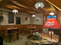 Atmosphère du Restaurant Auberge de la Combe Geay à Les Fins - n°5
