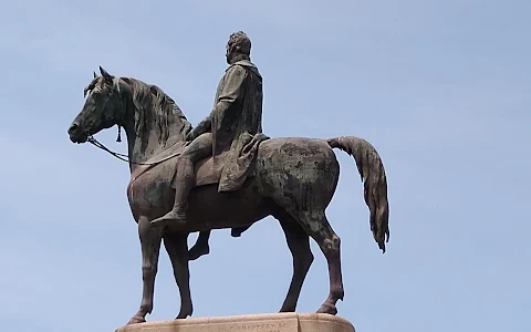 Sir Thomas Munro Statue image