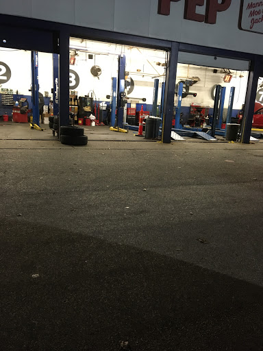 Auto Parts Store «Pep Boys Auto Parts & Service», reviews and photos, 1804 University Blvd E, Hyattsville, MD 20783, USA