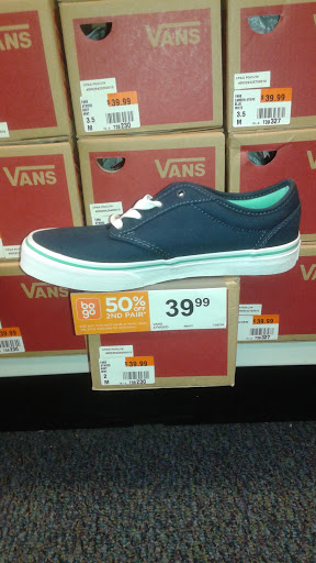 Shoe Store «Rack Room Shoes», reviews and photos, 11917 Gateway Blvd W B, El Paso, TX 79936, USA