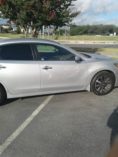 Hyundai Dealer «Red McCombs Hyundai Northwest», reviews and photos, 13663 Interstate 10 Frontage Rd, San Antonio, TX 78249, USA