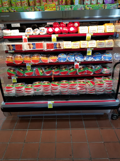 Mexican Grocery Store «Fiesta Market», reviews and photos, 939 E Irving Park Rd, Streamwood, IL 60107, USA