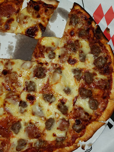 #2 best pizza place in Evansville - Una-Tu Pizza