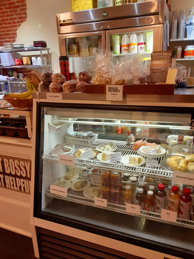 Dessert Shop «Downtown Perk & Desserts Oasis», reviews and photos, 145 W Main St, Ashland, OH 44805, USA