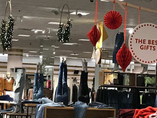 Computer Store «Apple Menlo Park», reviews and photos, 55 Parsonage Rd, Edison, NJ 08837, USA