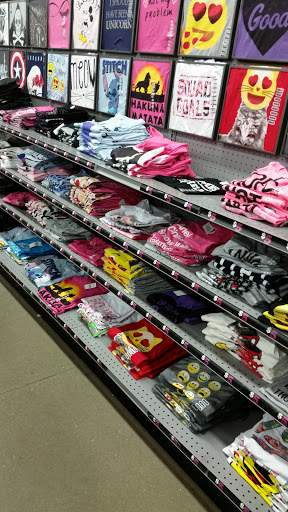 Shopping Mall «Waugh Chapel Towne Centre», reviews and photos, 1417 S Main Chapel Way, Gambrills, MD 21054, USA