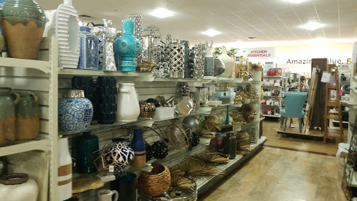 Department Store «HomeGoods», reviews and photos, 23614 El Toro Rd, Lake Forest, CA 92630, USA