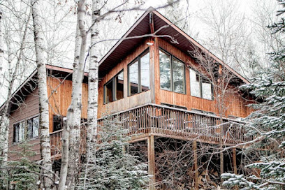 Bowerbird Stays - Modern cabin in the woods
