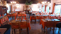 Atmosphère du Restaurant Chez Paul à Bastelica - n°17