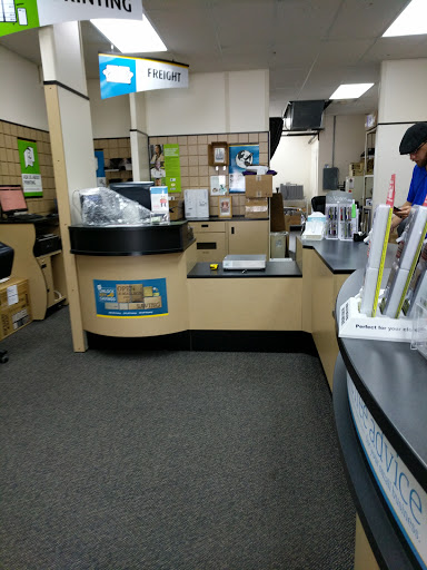 Shipping and Mailing Service «The UPS Store», reviews and photos, 2312 Far Hills Ave, Dayton, OH 45419, USA