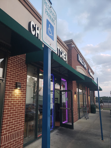 Shopping Mall «Ravenwood Shopping Center», reviews and photos, 910 Taylor Ave, Towson, MD 21286, USA