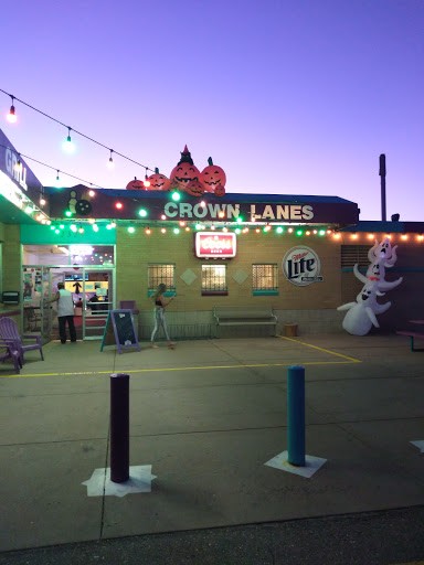Sports Bar «Crown Lanes Bowling Center & Sports Bar», reviews and photos, 2325 S Federal Blvd, Denver, CO 80219, USA