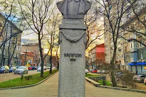 Monument to Mykola Hohol image