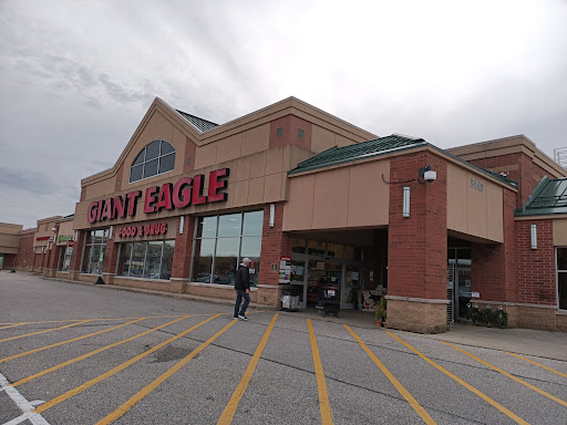 Supermarket «Giant Eagle Supermarket», reviews and photos, 3440 Center Rd, Brunswick, OH 44212, USA