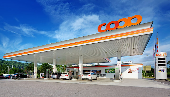 Coop Pronto Shop mit Tankstelle Gossau Moos Center