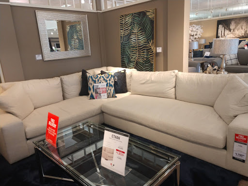 Furniture Store «Value City Furniture», reviews and photos, 4475 Monroe St, Toledo, OH 43613, USA