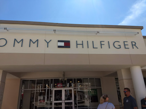 Outlet Mall «Tanger Outlet Myrtle Beach Hwy 17», reviews and photos, 10835 Kings Rd, Myrtle Beach, SC 29572, USA