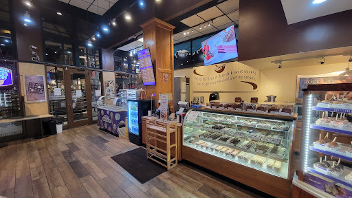 Chocolate Shop «Rocky Mountain Chocolate Factory», reviews and photos, 1419 1st Ave, Seattle, WA 98101, USA