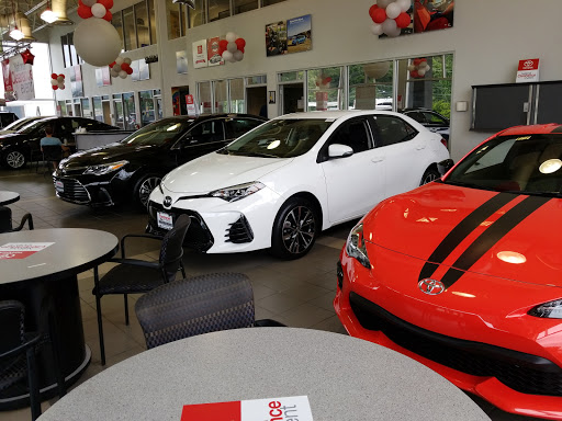 Toyota Dealer «Crestmont Toyota», reviews and photos, 730 NJ-23, Pompton Plains, NJ 07444, USA