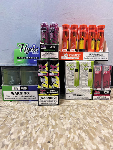 Tobacco Shop «Soho Smoke Shop & Cigars», reviews and photos, 25155 N 67th Ave, Phoenix, AZ 85083, USA