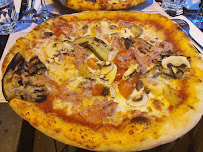 Pizza du Restaurant italien Pietro Rue Du Commerce à Paris - n°10