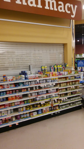 Supermarket «Giant Eagle Supermarket», reviews and photos, 9001 Frankstown Rd, Penn Hills, PA 15235, USA