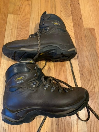 Camping Store «REI», reviews and photos, 71 Raymond Rd, West Hartford, CT 06107, USA