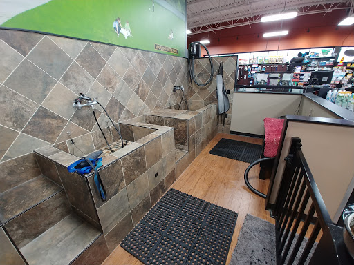 Pet Supply Store «Pet Valu», reviews and photos, 200 Biggs Blvd, Harrison, OH 45030, USA