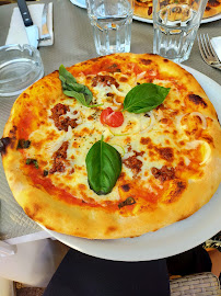 Pizza du Restaurant méditerranéen Le Vogue à Antibes - n°5