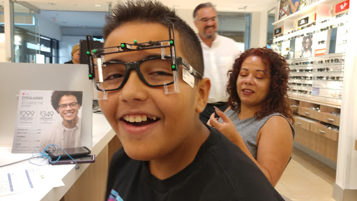 Eye Care Center «LensCrafters», reviews and photos, 1455 NW 107th Ave #790, Doral, FL 33172, USA