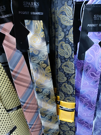 Clothing Store «K&G Fashion Superstore», reviews and photos, 3393 Steelyard Dr, Cleveland, OH 44109, USA