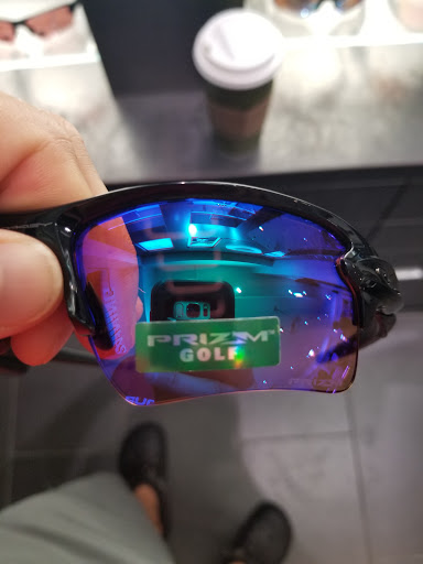 Sunglasses Store «Oakley Store», reviews and photos, 548 Brandon Town Center Dr, Brandon, FL 33511, USA