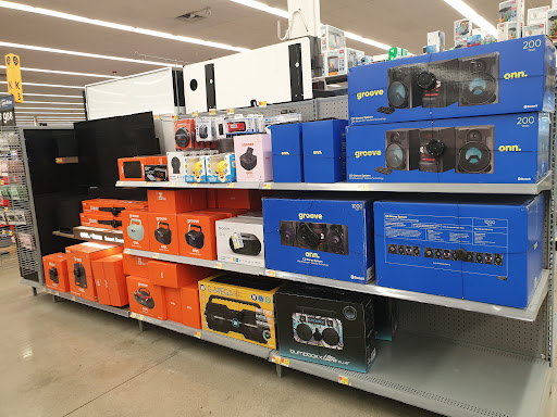 Department Store «Walmart Supercenter», reviews and photos, 1470 S Washington St, North Attleborough, MA 02760, USA