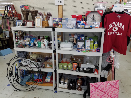 Flea Market «Emporium 1101 - Anderson», reviews and photos, 2200 S Scatterfield Rd, Anderson, IN 46012, USA