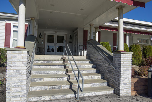 Funeral Home «Glenville Funeral Home», reviews and photos, 9 Glenridge Rd, Scotia, NY 12302, USA