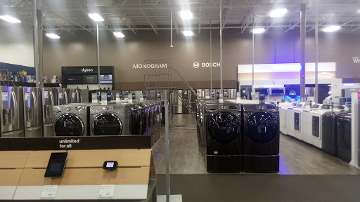 Electronics Store «Best Buy», reviews and photos, 237 Crossroads Blvd, Cary, NC 27518, USA