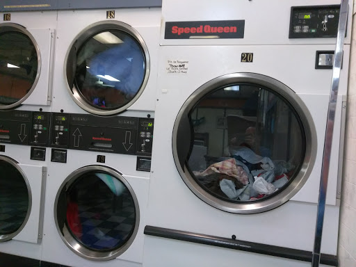 Laundry Service «The Daily Wash Laundry Company», reviews and photos, 1821 E Grand St, Springfield, MO 65804, USA