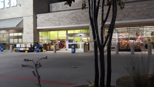 Grocery Store «Kroger», reviews and photos, 4038 Old Denton Rd, Carrollton, TX 75007, USA