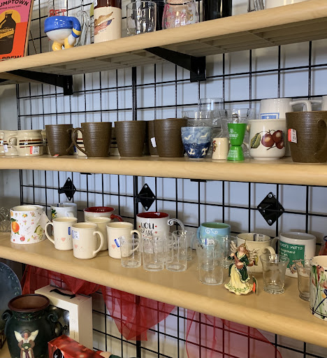 Thrift Store «Goodwill Boutique & Donation Center», reviews and photos, 235 Lancaster Ave, Frazer, PA 19355, USA