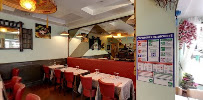 Atmosphère du Restaurant vietnamien Chez Long, cuisine vietnamienne à Paris - n°7