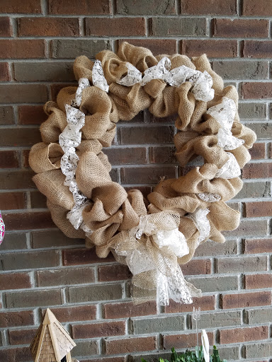 Florist «Alluring Floral and Event Planning», reviews and photos, 4475 Richfield Rd, Flint, MI 48506, USA