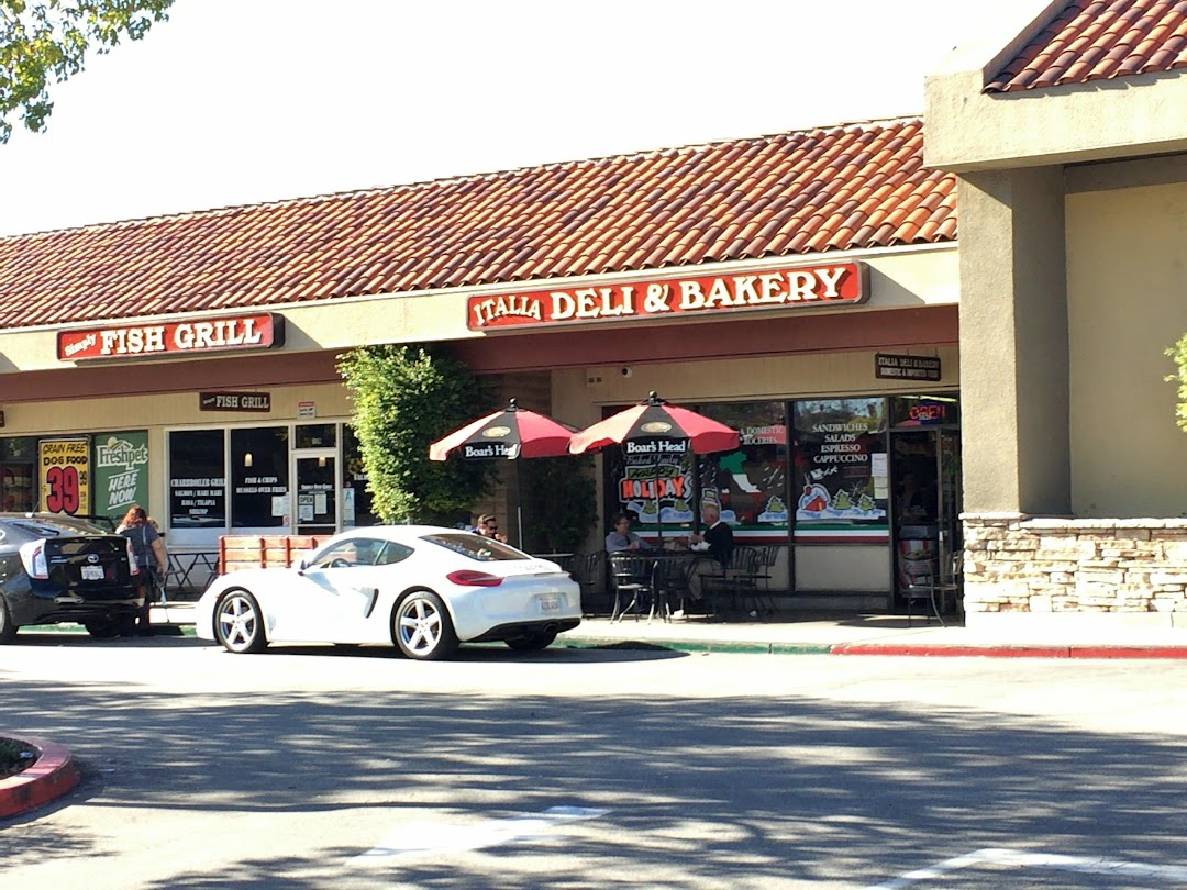 Italia Deli & Bakery