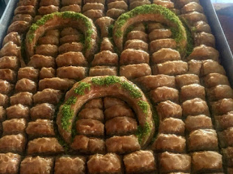 Gaziantepli Mican Baklavaları