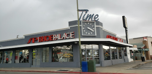 Shoe Store «Shoe Palace», reviews and photos, 2206 Business Cir, San Jose, CA 95128, USA